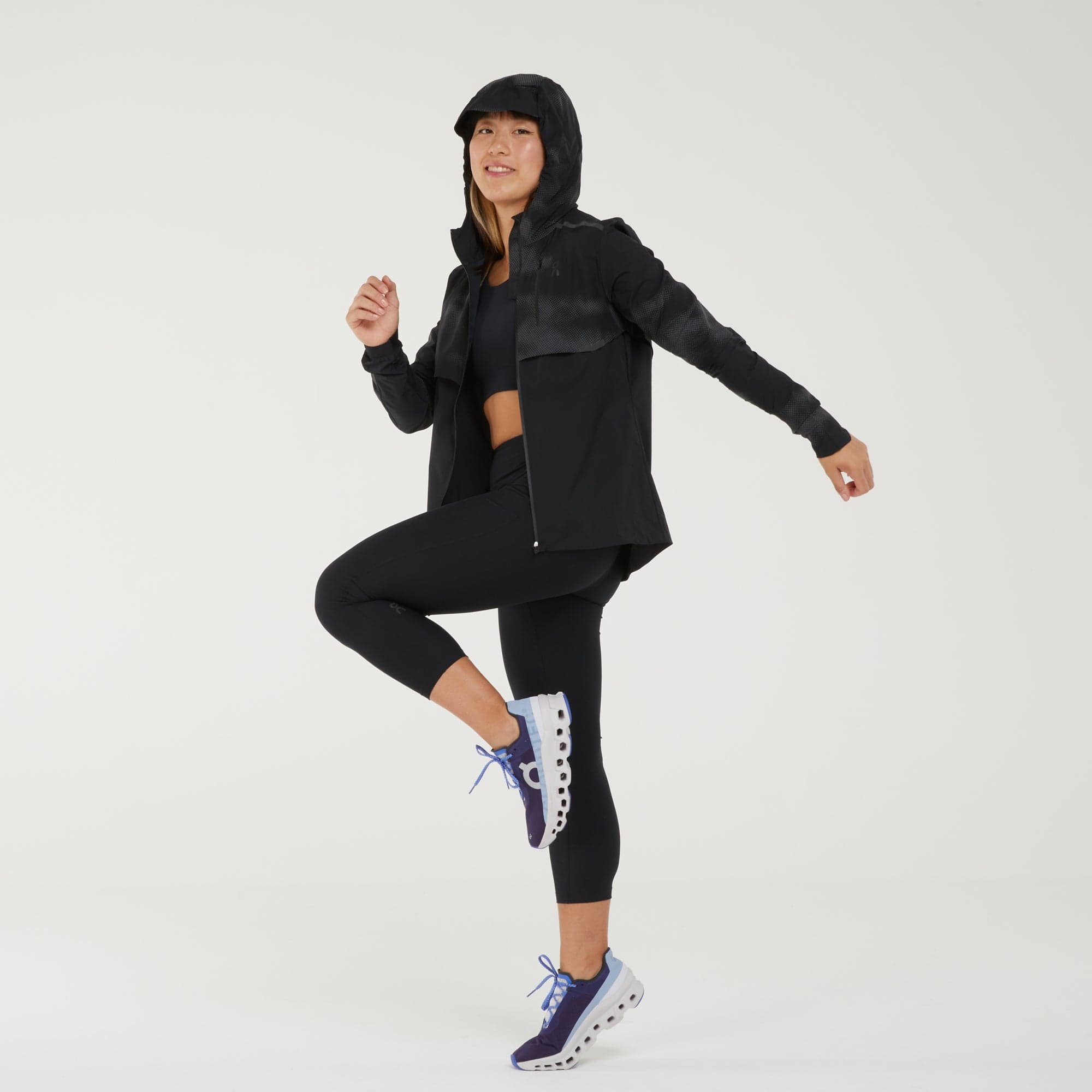ON Weather Women's Jacket Lumos in Black - WIT Fitness